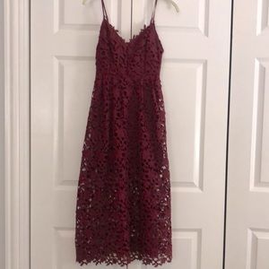 ASTR Midi Lace Dress